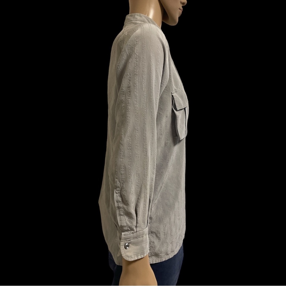 Vintage GUCCI versatile shirt with current trends. Dbl chest pocket. Loose fit. - Picture 3 of 14